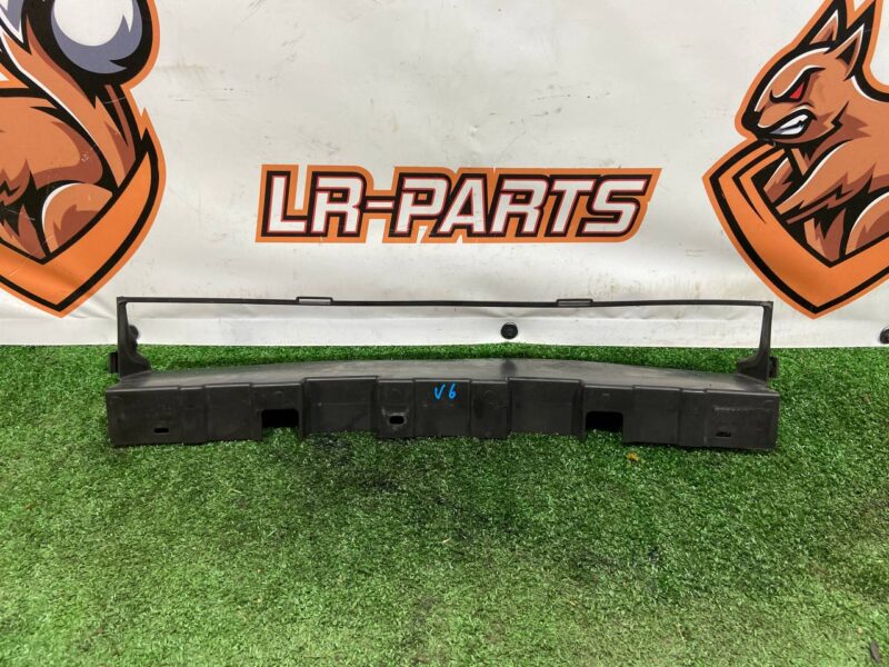 LR082886 Air deflector Land Rover Discovery 5 Used cost 60 € in stock 3 pcs.