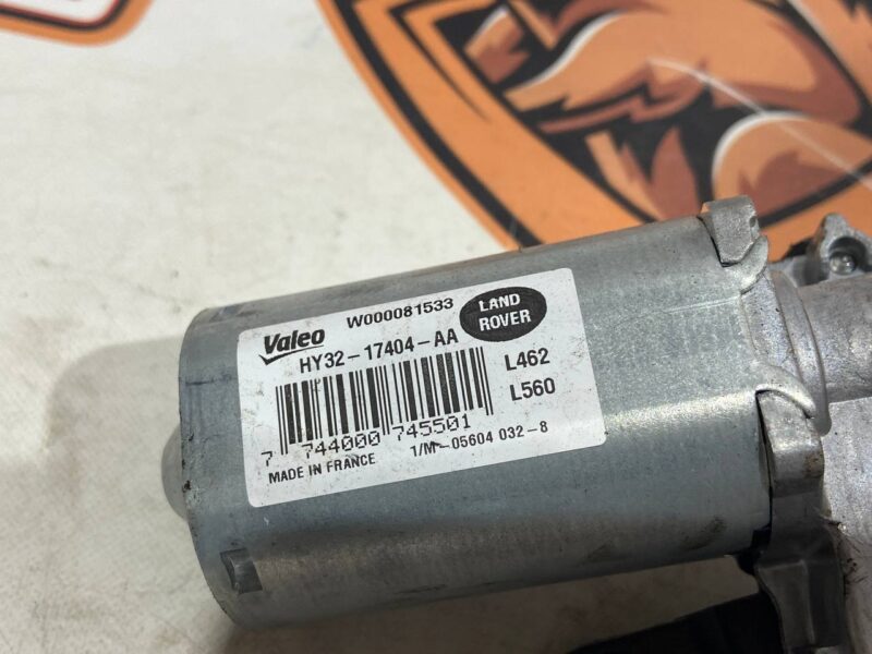 LR083128 Rear wiper motor Range Rover Velar L560 (2018-) Used - Image 20