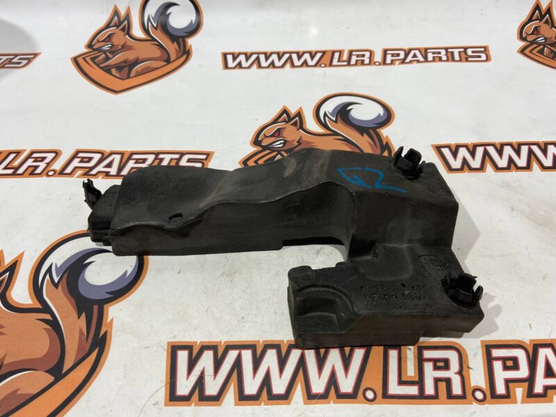 LR083279 Engine compartment insulator Land Rover Discovery 5 used cost 13 € in stock 2 pcs.