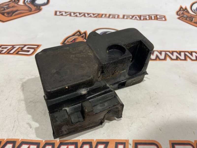 LR083280 Engine compartment insulator Land Rover Discovery 5 L462 (2017-) used cost 20 € in stock 1 pcs.