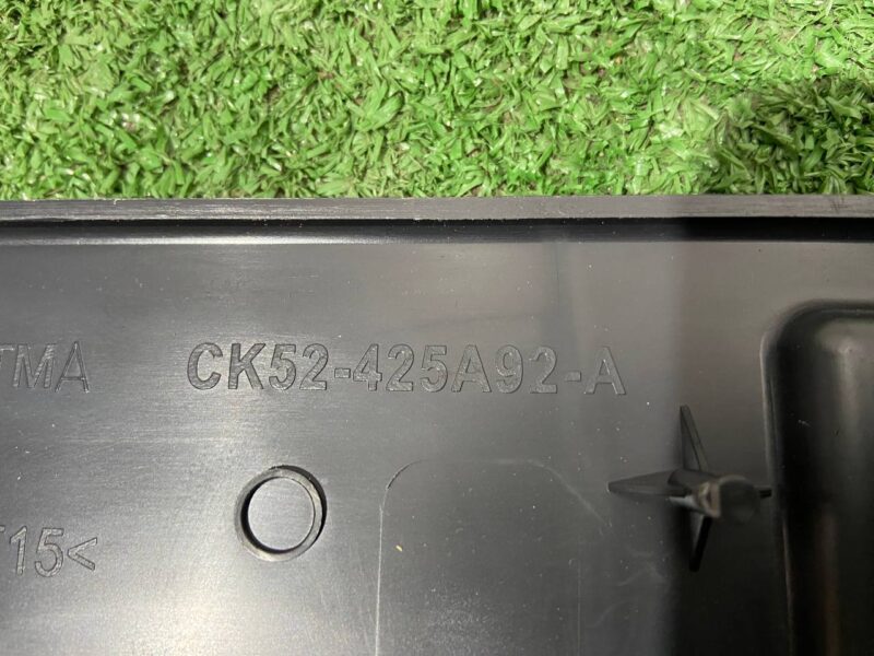 LR083971 Rear door trim panel Range Rover L405 (2013-2021) Used cost 80 € in stock 4 pcs.