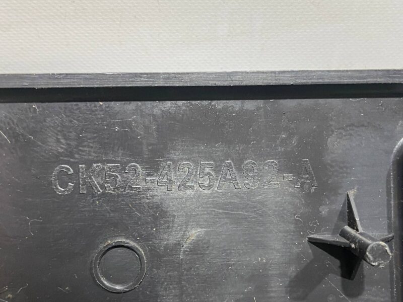 LR083971 Rear door trim panel Range Rover L405 (2013-2021) Used cost 80 € in stock 4 pcs.