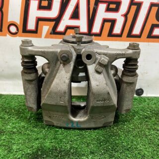 LR084120 Left rear caliper Land Rover Discovery 5 L462 (2017-) used cost 83 € in stock 2 pcs.