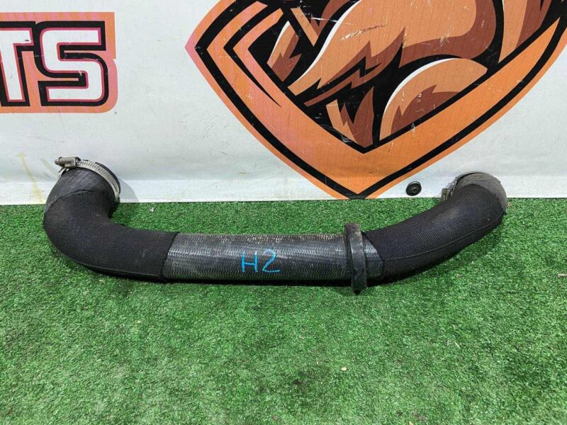 LR088290 Radiator Hose 3.0TD Range Rover Sport L494 (2014-2022) Used cost 40 € in stock 7 pcs.