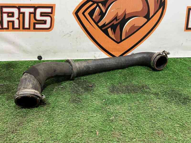 LR088290 Radiator Hose 3.0TD Range Rover Sport L494 (2014-2022) Used cost 40 € in stock 7 pcs.