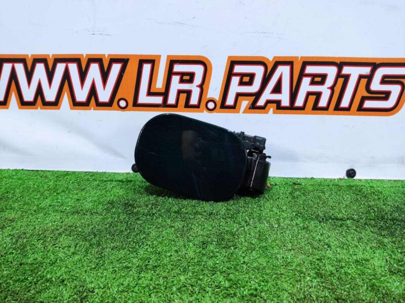 LR088353 Range Rover L405 (2013-2021) tank flap used cost 40 € in stock 5 pcs.