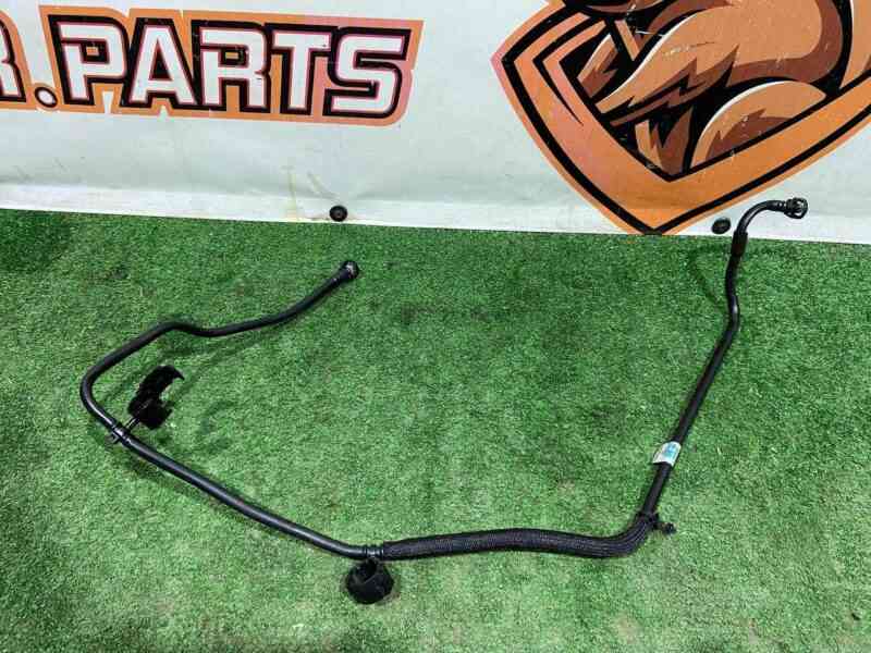 LR088517 Breather pipe Land Rover Discovery 5 L462 (2017-) used cost 22,22 € in stock 3 pcs.