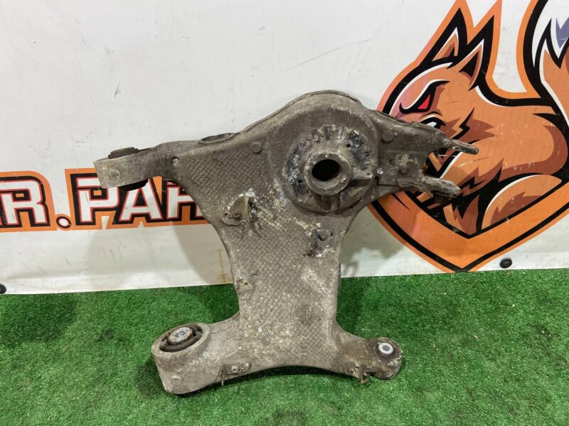 LR088530 Rear left lower lever Land Rover Discovery Sport L550 (2015-) USED cost 100 € in stock 2 pcs.
