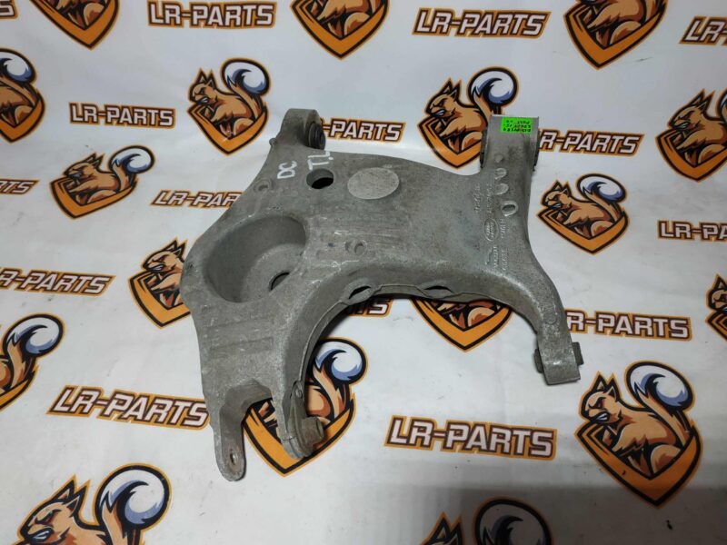 LR088530 Rear left lower lever Land Rover Discovery Sport L550 (2015-) USED cost 100 € in stock 2 pcs.