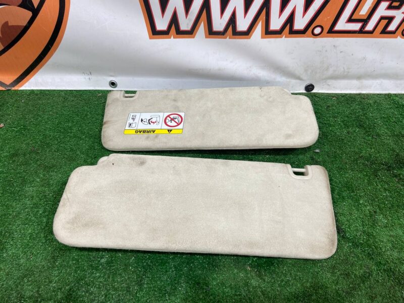 LR088733 Sun visor left Range Rover Sport L494 (2014-2022) used cost 75 € in stock 1 pcs.