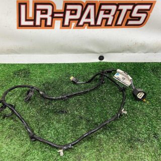 LR089627 Wiring of the additional cooling pump Range Rover Sport L494 (2014-2022) Used cost 45 € in stock 3 pcs.