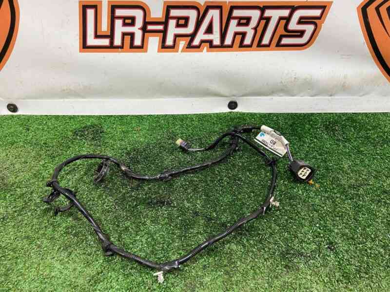LR089627 Wiring of the additional cooling pump Range Rover Sport L494 (2014-2022) Used cost 45 € in stock 3 pcs.