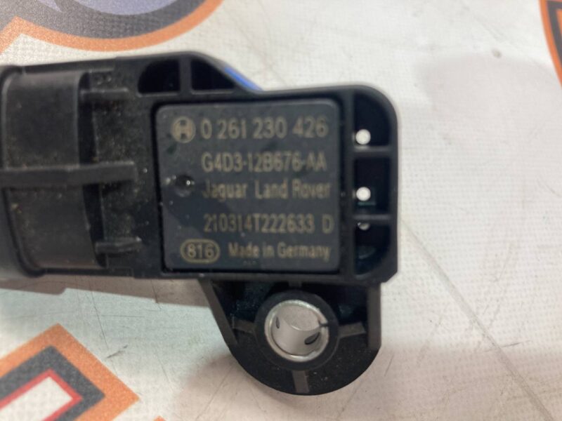 LR090375 Intake Air Temperature Sensor Ingenium 2.0D 3.0D Range Rover Evoque L538 (2012-2018) Used cost 23 € in stock 1 pcs.