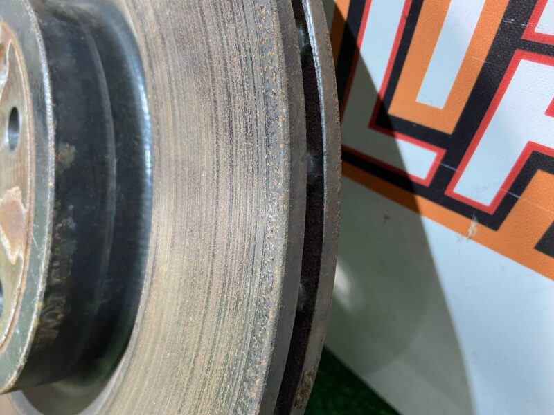LR090699 Rear brake disc (325x20) Range Rover Velar L560 (2018-) Used cost 30 € in stock 14 pcs.
