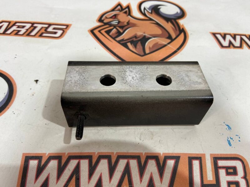 LR090887 Bracket for bumper amplifier right Range Rover Sport L494 (2014-2022) Used - Image 12
