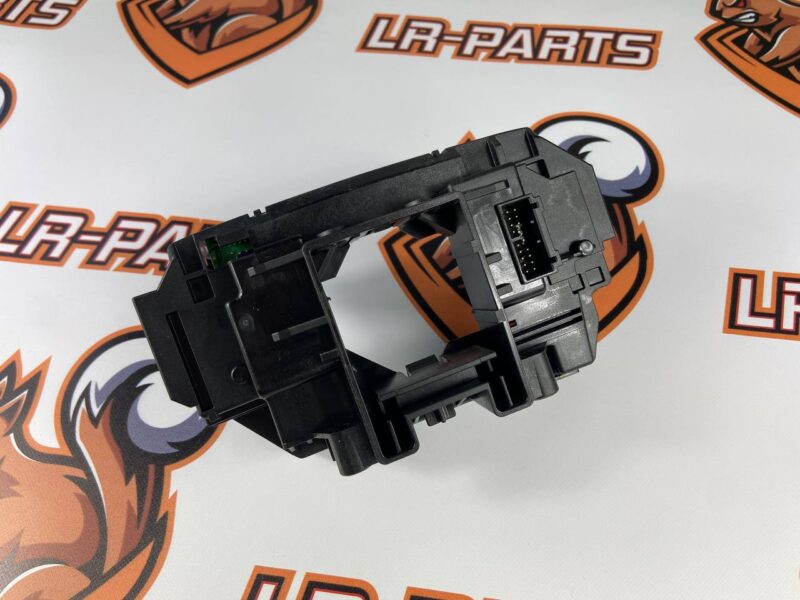 LR090991 Steering Wheel Switch Panel for Range Rover Velar L560 (2018-) Used cost 40 € in stock 2 pcs.