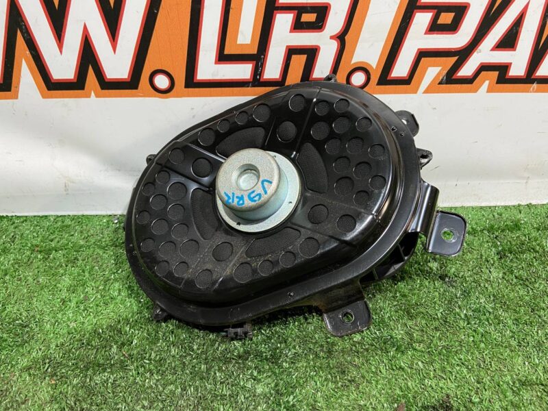 LR091163 Sub woofer Range Rover Velar L560 (2018-) Used cost 90 € in stock 1 pcs.
