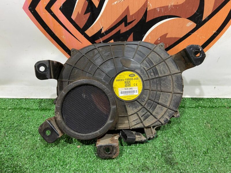 LR091163 Sub woofer Range Rover Velar L560 (2018-) Used cost 90 € in stock 1 pcs.