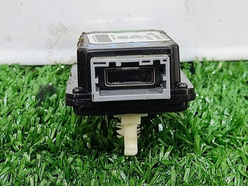 LR091229 USB control module RANGE ROVER VELAR (L560) Used cost 50 € in stock 2 pcs.