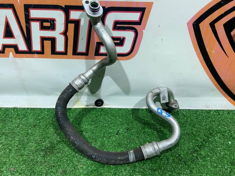 LR091476 Air conditioner pipe 2.0D Range Rover Velar L560 (2018-) Used - Image 13