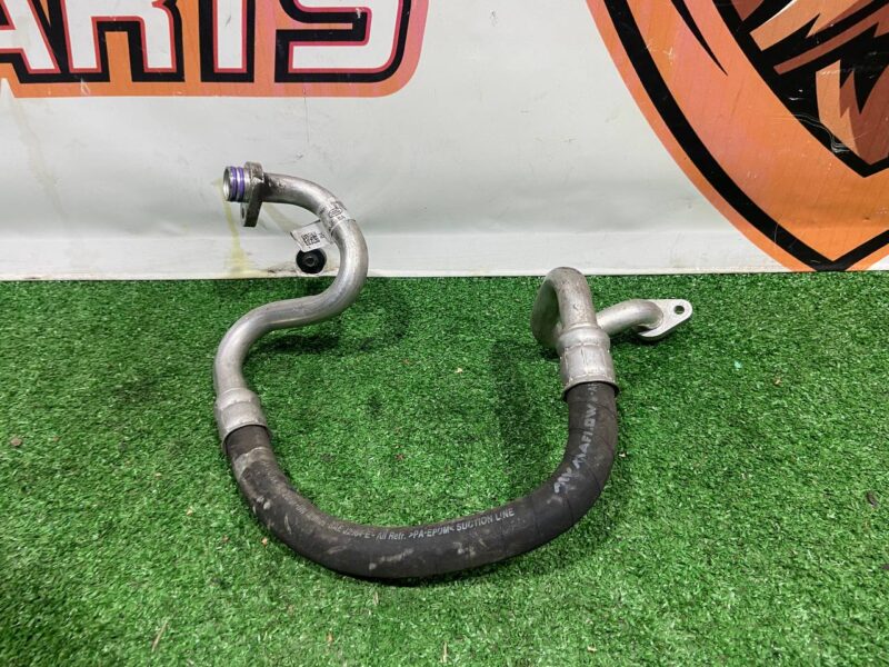 LR091476 Air conditioner pipe 2.0D Range Rover Velar L560 (2018-) Used - Image 14