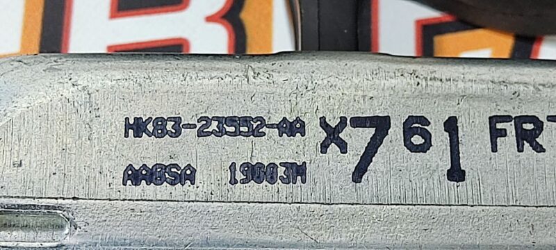 LR091725 Door limiter in front of Range Rover Velar L560 (2018-) Used - Image 12