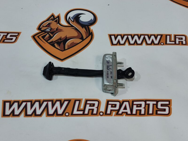 LR091725 Door limiter in front of Range Rover Velar L560 (2018-) Used cost 20 € in stock 1 pcs.