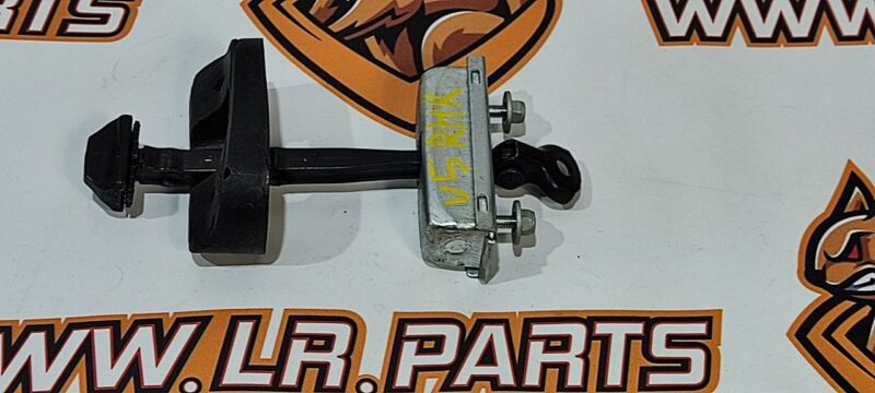 LR091727 Rear door limiter Range Rover Velar L560 (2018-) Used - Image 12