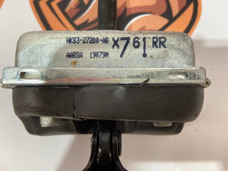 LR091727 Rear door limiter Range Rover Velar L560 (2018-) Used cost 20 € in stock 5 pcs.