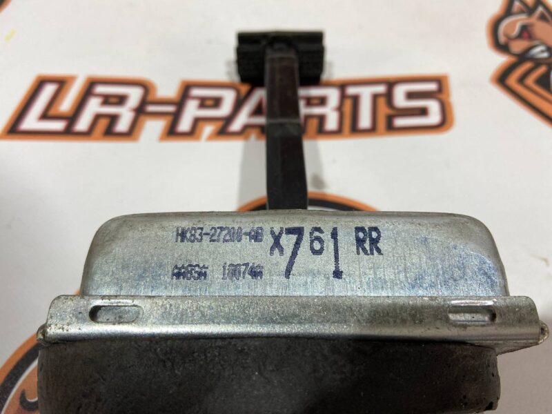LR091727 Rear door limiter Range Rover Velar L560 (2018-) Used cost 20 € in stock 5 pcs.