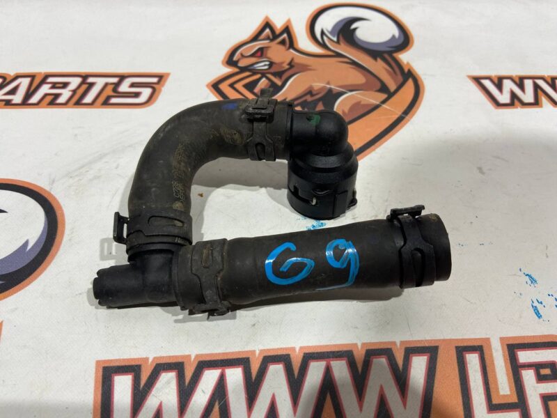 LR091800 Intake pump nozzle Range Rover Velar L560 Used cost 15 € in stock 1 pcs.