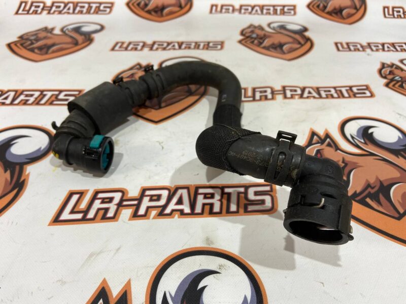 LR091817 Radiator Hose (Intermediate Heat Exchanger Outlet) Range Rover Velar L560 (2018-) Used cost 30 € in stock 2 pcs.
