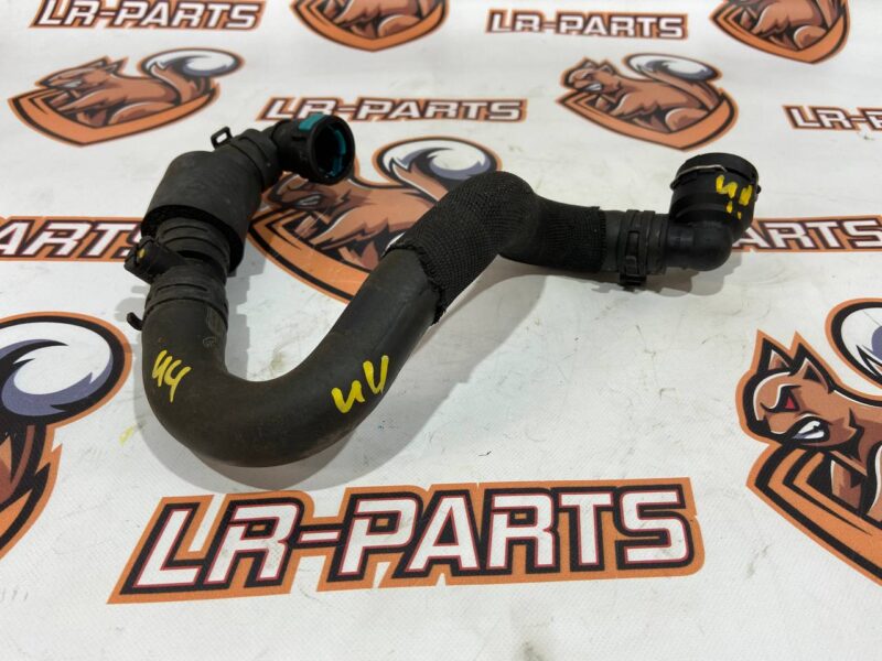 LR091817 Radiator Hose (Intermediate Heat Exchanger Outlet) Range Rover Velar L560 (2018-) Used cost 30 € in stock 2 pcs.