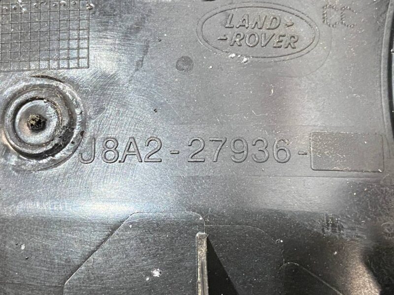 LR092638 Housing with filler flap drive Range Rover Velar L560 (2018-) USED cost 75 € in stock 2 pcs.
