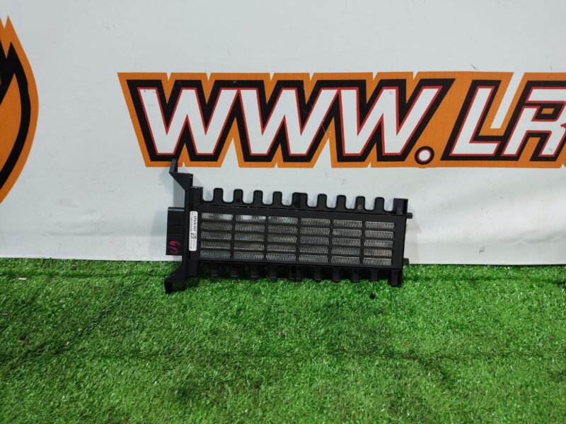 LR093035 Electric heater Range Rover Velar L560 (2018-) Used cost 90 € in stock 1 pcs.
