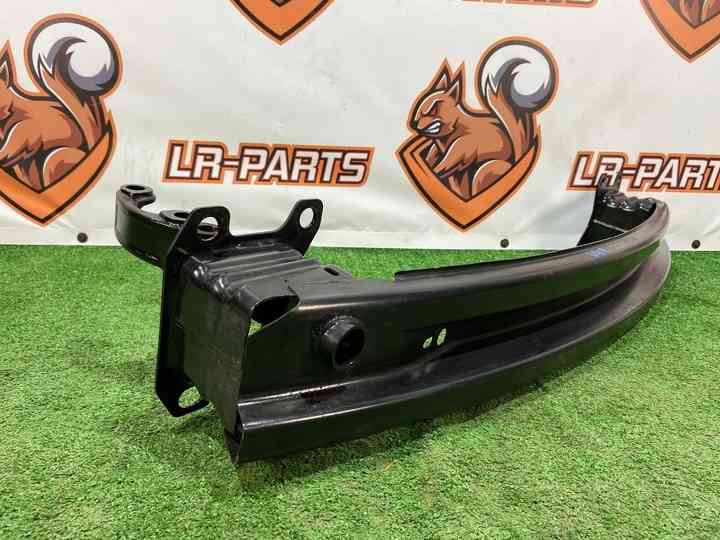 LR093049 Rear bumper reinforcement for Range Rover Velar L560 (2018-) Used cost 140 € in stock 1 pcs.