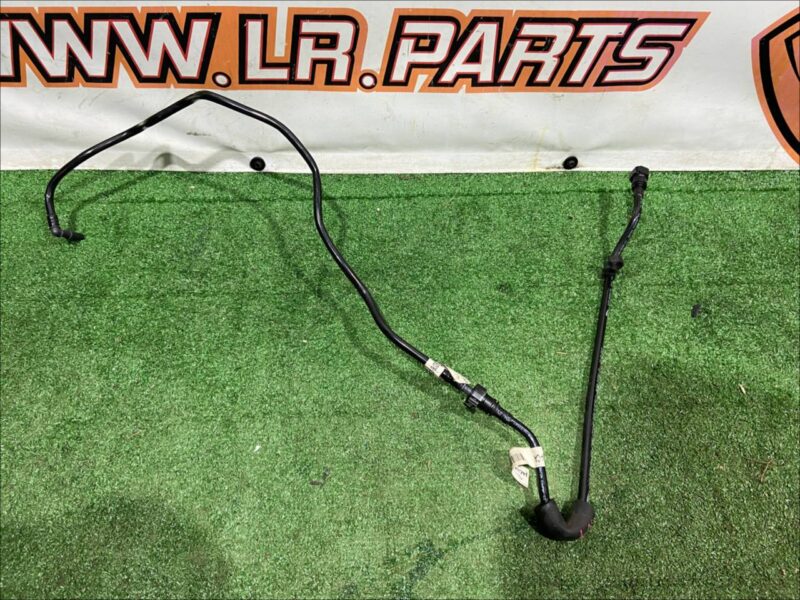 LR093106 Fuel tube 2.0TD Range Rover Velar L560 (2018-) Used cost 100 € in stock 1 pcs.