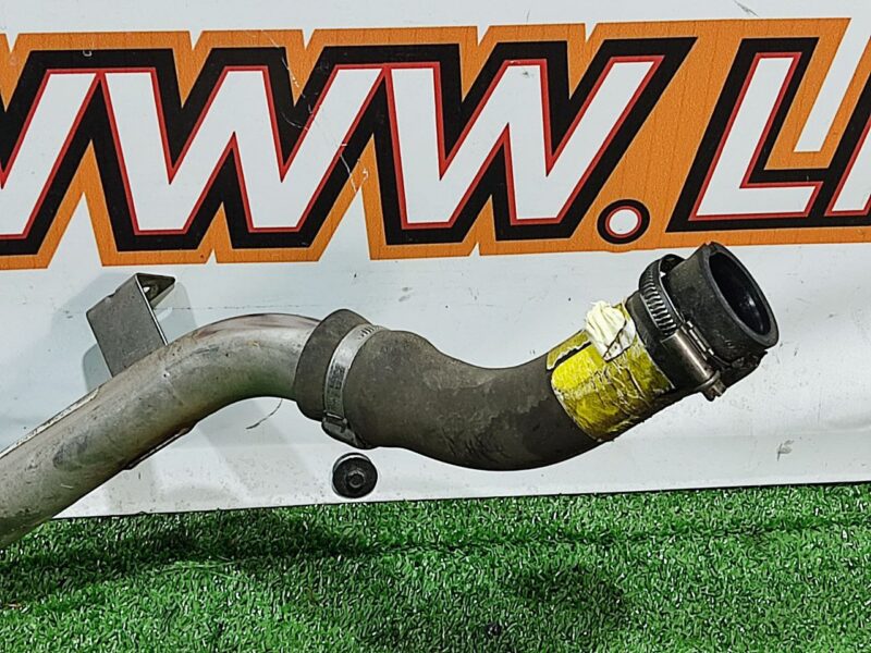LR093120 Fuel filler neck 2.0D RANGE ROVER VELAR (L560) Used cost 100 € in stock 3 pcs.