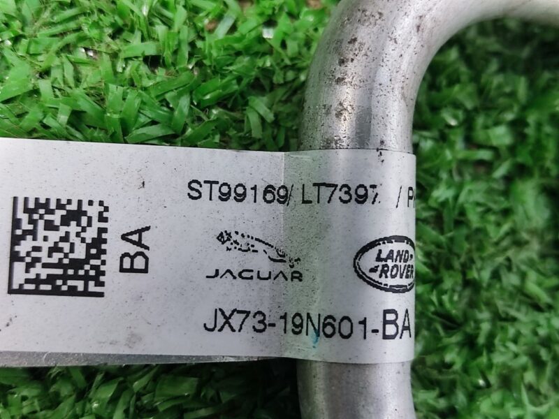 LR093853 Air Conditioning Pipe Range Rover Velar L560 (2018-) Used cost 50 € in stock 7 pcs.