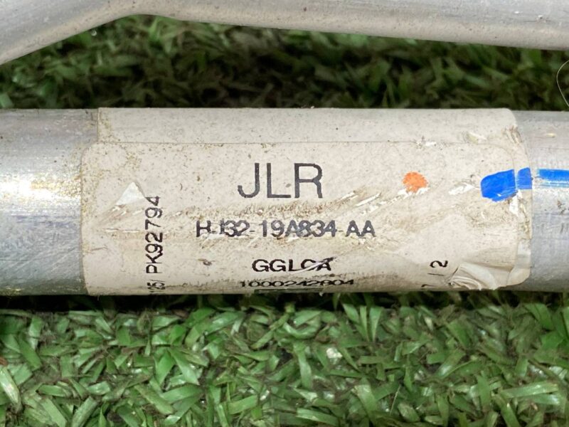 LR094351 Air Conditioning Pipe Land Rover Discovery Sport L550 (2015-) Used cost 100 € in stock 5 pcs.