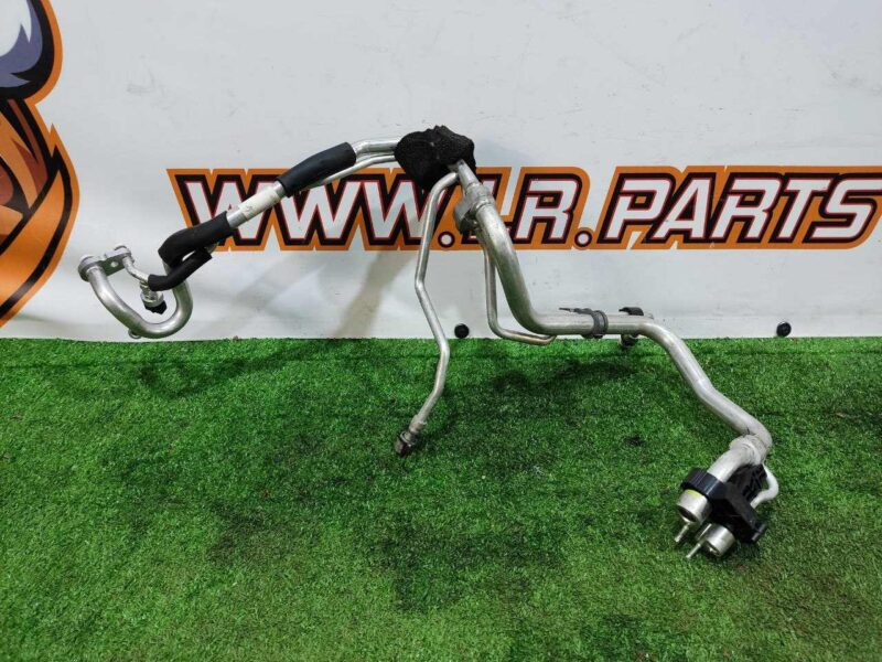 LR094351 Air Conditioning Pipe Land Rover Discovery Sport L550 (2015-) Used cost 100 € in stock 5 pcs.