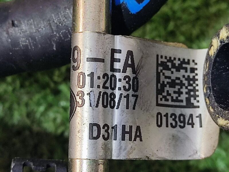 LR094529 Oil supply pipeline Land Rover Discovery Sport L550 (2015-) Used cost 25 € in stock 1 pcs.