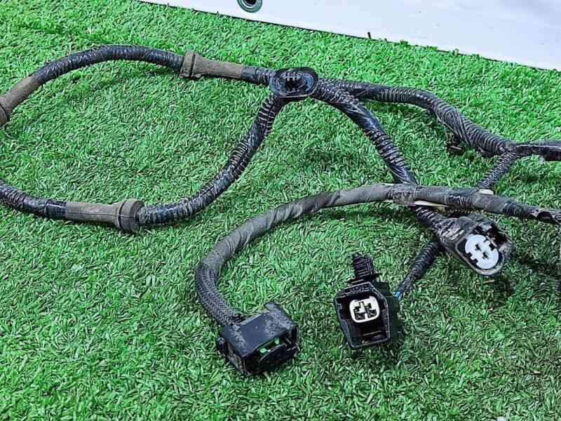 LR095121 Rear axle wiring Range Rover Velar L560 (2018-) Used cost 90 € in stock 3 pcs.