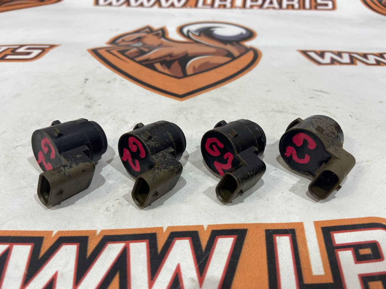 LR095414 Front/Rear Parking Sensor 2018- Range Rover Sport L494 (2014-2022) Used cost 60 € in stock 2 pcs.