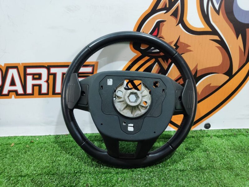 LR095540 Steering wheel buttons right LAND ROVER DISCOVERY SPORT (L550) 2015- Used cost 50 € in stock 1 pcs.