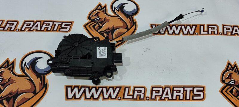 LR095549 Trunk lid lock electric Range Rover L405 Used cost 40 € in stock 9 pcs.