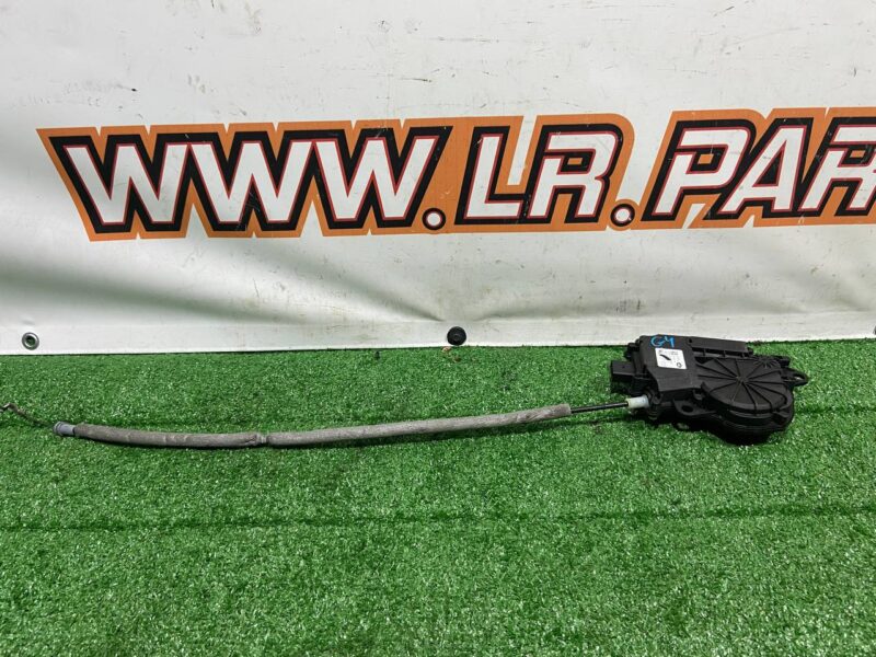 LR095550 Electric motor right rear lower door Range Rover L405 (2013-2021) Used cost 30 € in stock 12 pcs.