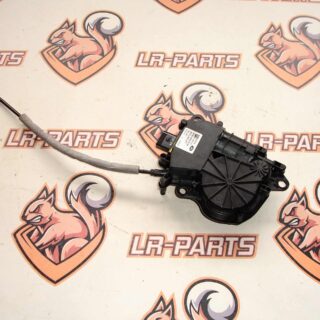 LR095551 Tailgate actuator Range Rover L405 Used cost 30 € in stock 16 pcs.