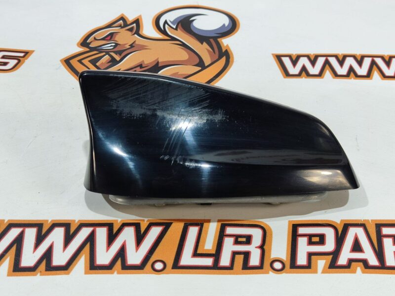 LR097274 Antenna fin Land Rover Discovery Sport L550 (2015-) Used cost 40 € in stock 3 pcs.