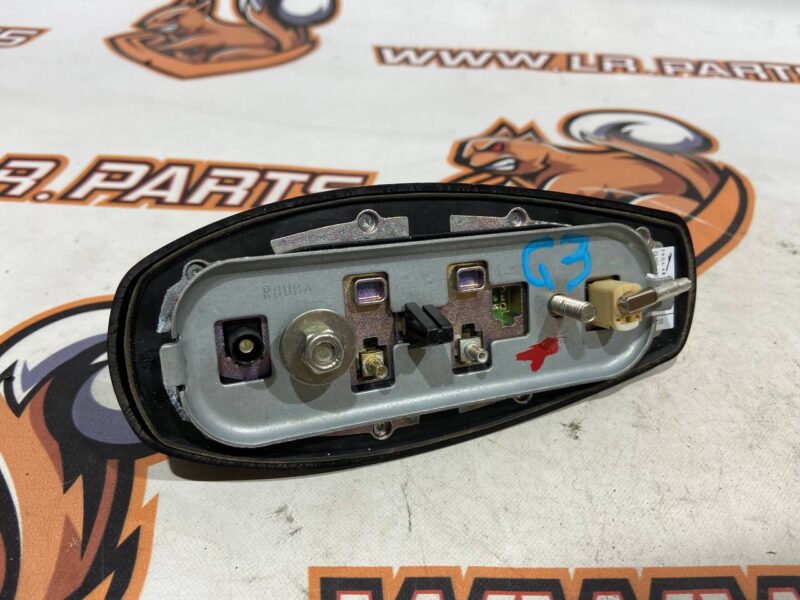 LR097274 Antenna fin Land Rover Discovery Sport L550 (2015-) Used cost 40 € in stock 3 pcs.